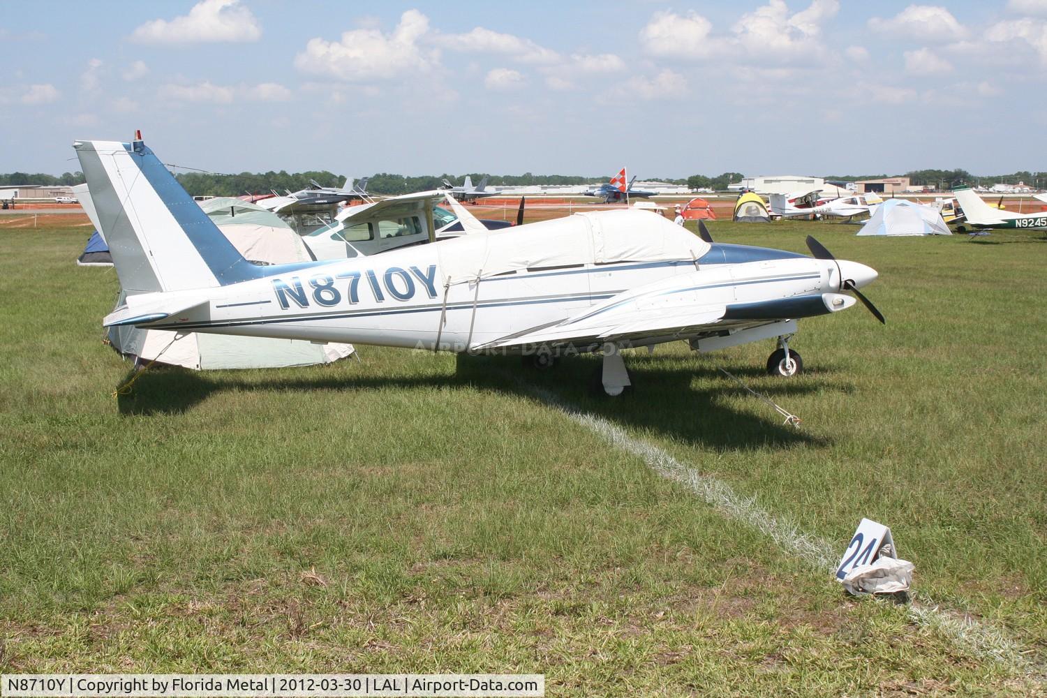 N8710Y, 1969 Piper PA-30-160 Twin Comanche Twin Comanche C/N 30-1859, Pa-30