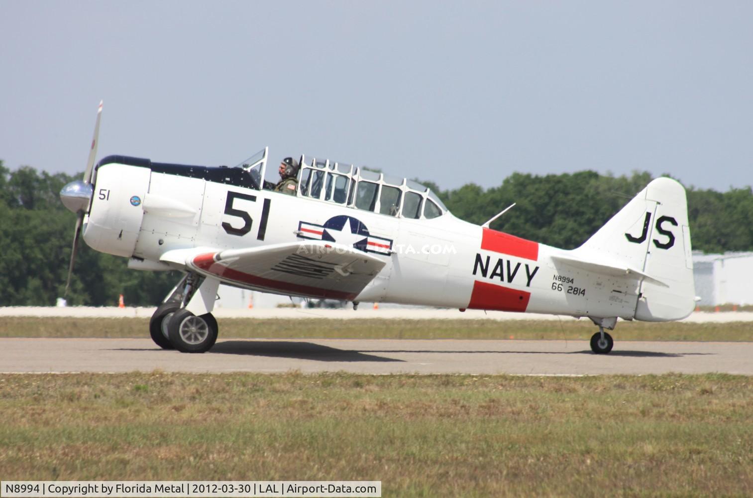 N8994, 1943 Noorduyn AT-16 Harvard II C/N 66-2814, Harvard painted like an SNJ
