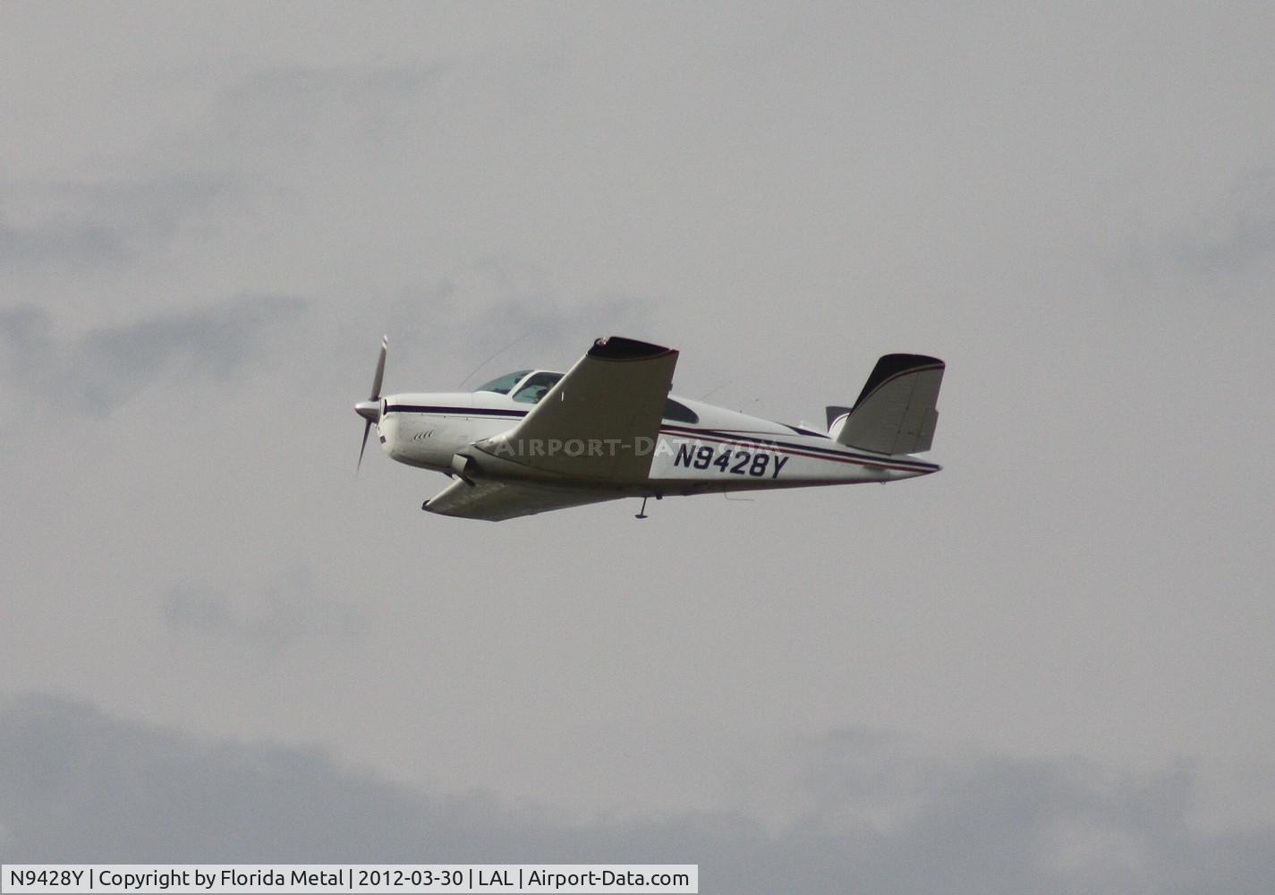 N9428Y, 1960 Beech N35 Bonanza C/N D-6606, Beech N35