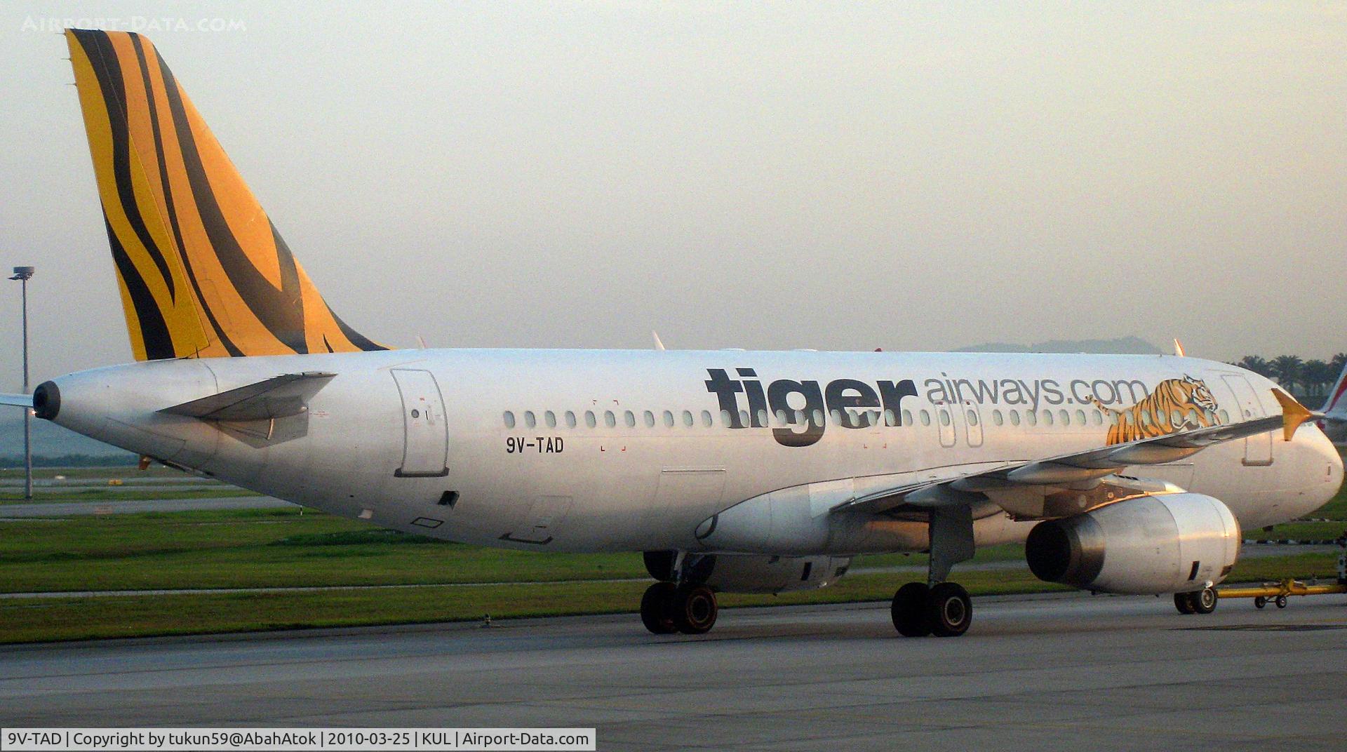 9V-TAD, 2004 Airbus A320-232 C/N 2340, Tiger Airways