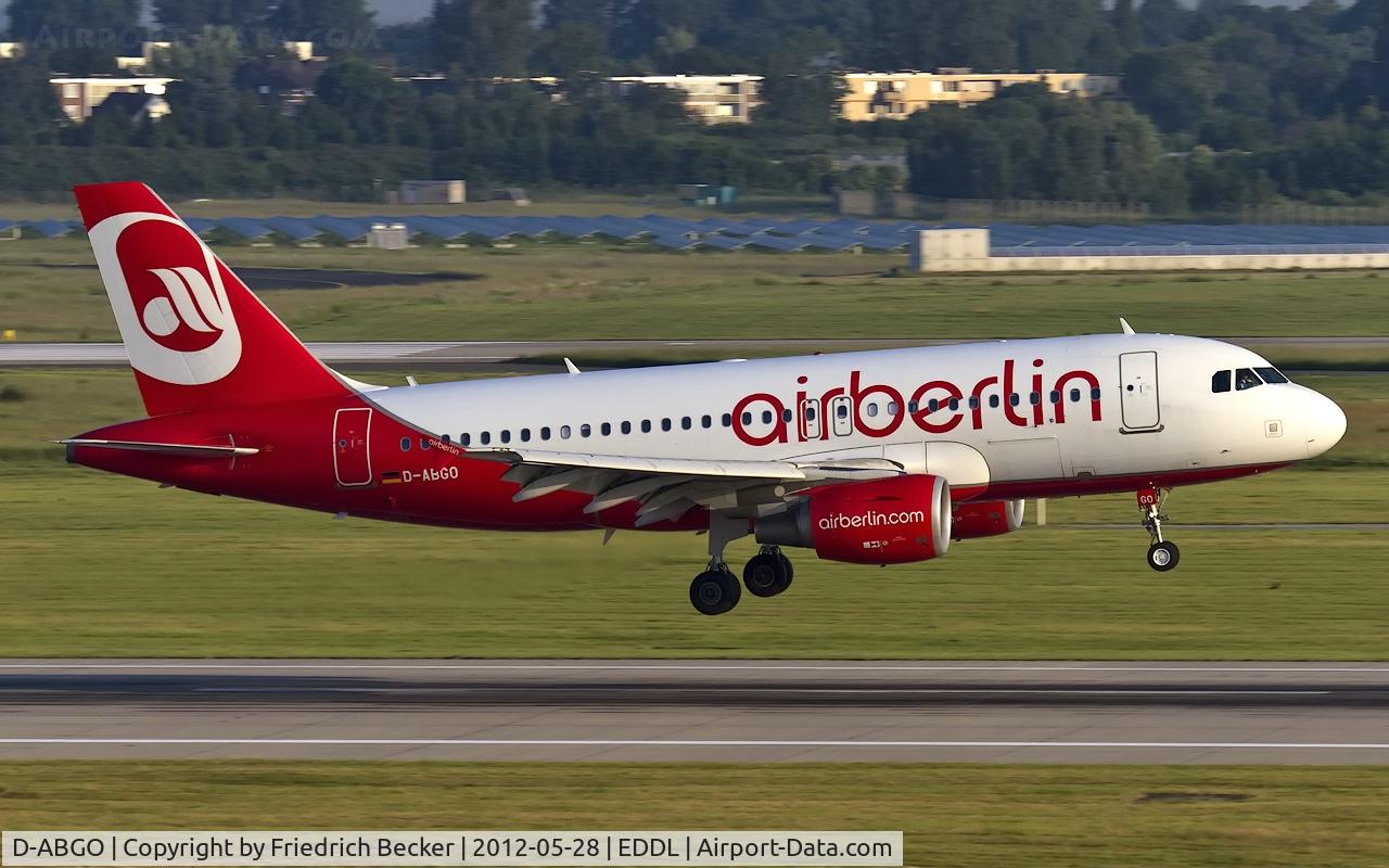 D-ABGO, 2008 Airbus A319-112 C/N 3689, moments prior touchdown
