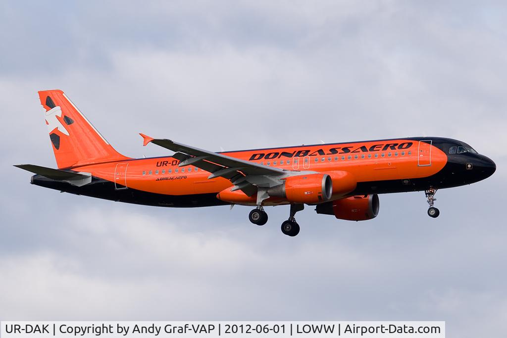 UR-DAK, 1997 Airbus A320-211 C/N 662, Donbass A320
