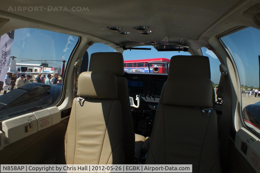 N858AP, Hawker Beechcraft Corp G58 Baron C/N TH-2334, at AeroExpo 2012
