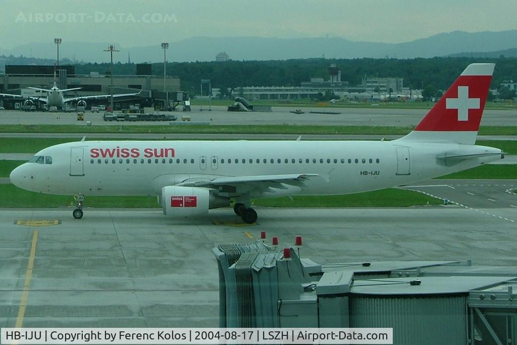HB-IJU, 2003 Airbus A320-214 C/N 1951, Zurich