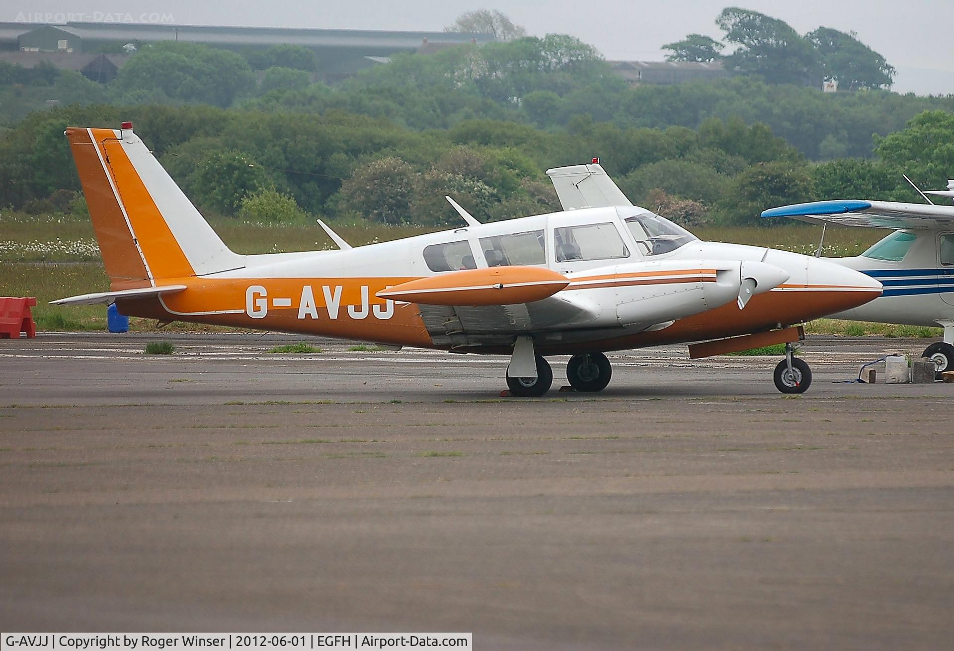 G-AVJJ, 1967 Piper PA-30-160 B Twin Comanche C/N 30-1420, Visiting Twin Comanche.