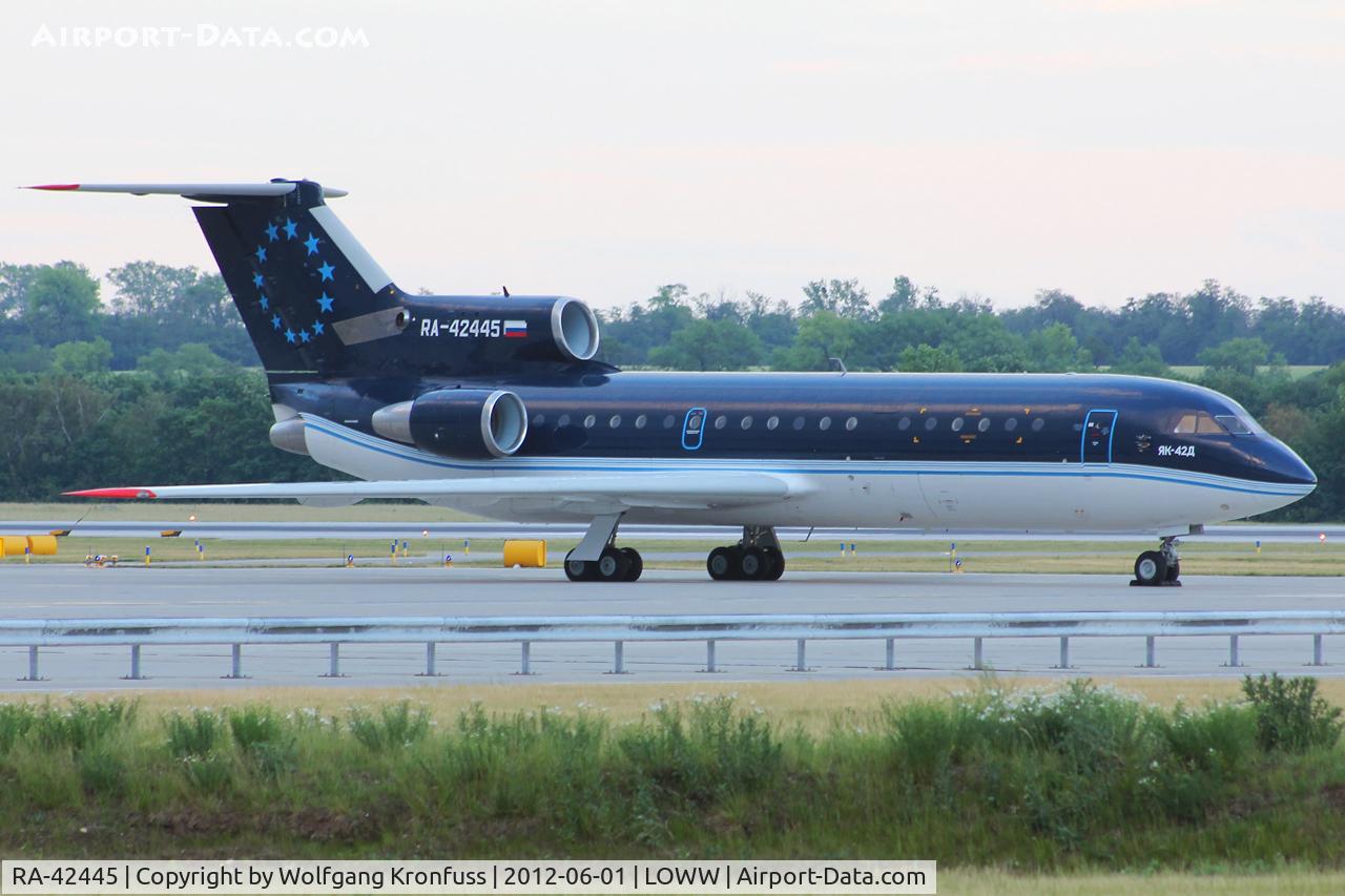 RA-42445, 1992 Yakovlev Yak-42D C/N 4520424116669, Tulpar Air