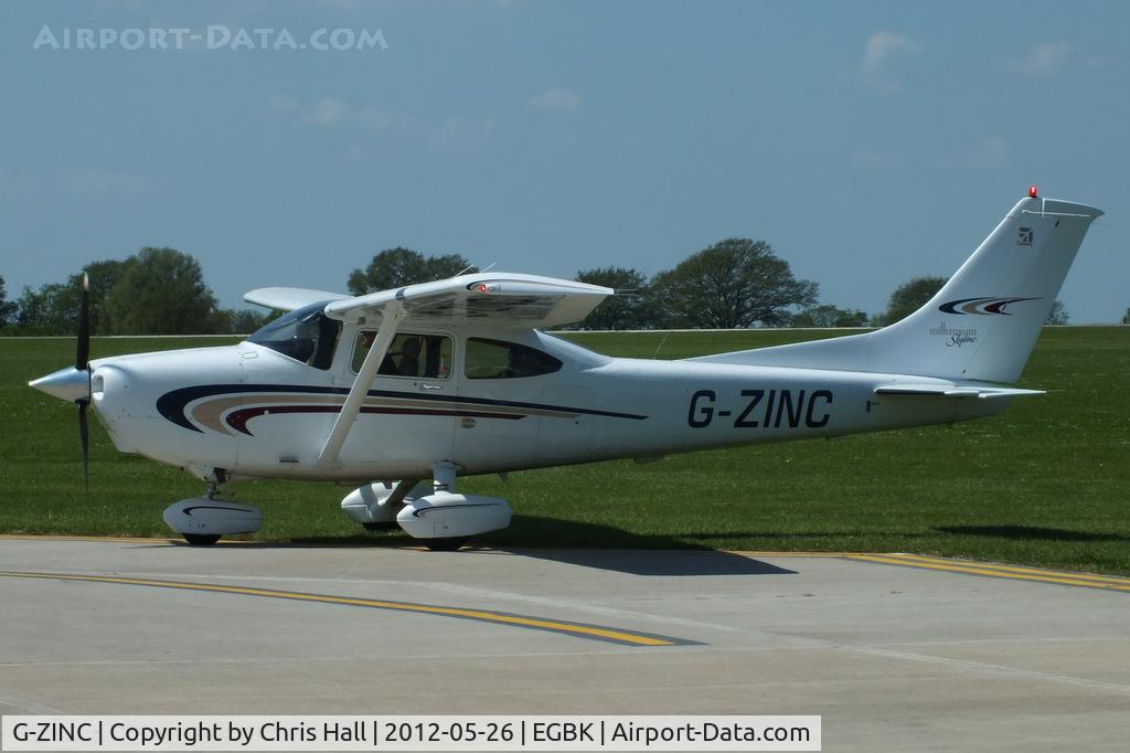 G-ZINC, 2000 Cessna 182S Skylane C/N 18280757, at AeroExpo 2012