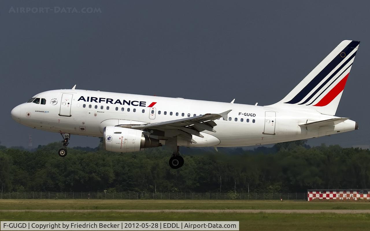 F-GUGD, 2003 Airbus A318-111 C/N 2081, on short final RW23L