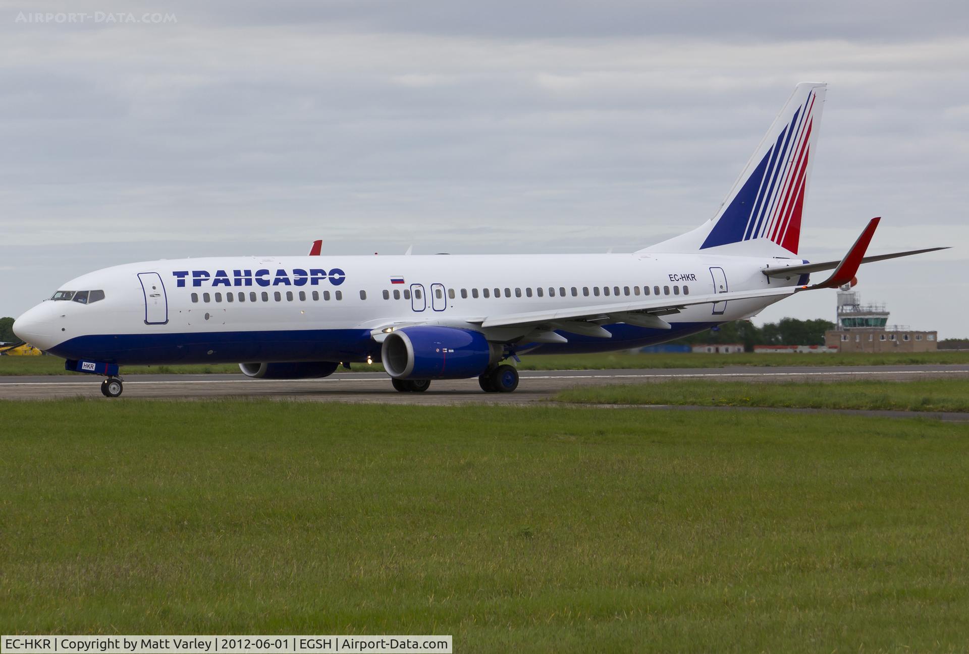 EC-HKR, 2000 Boeing 737-85P C/N 28536, Fresh out of spray in Transereo C/S (to become EI-RUF).