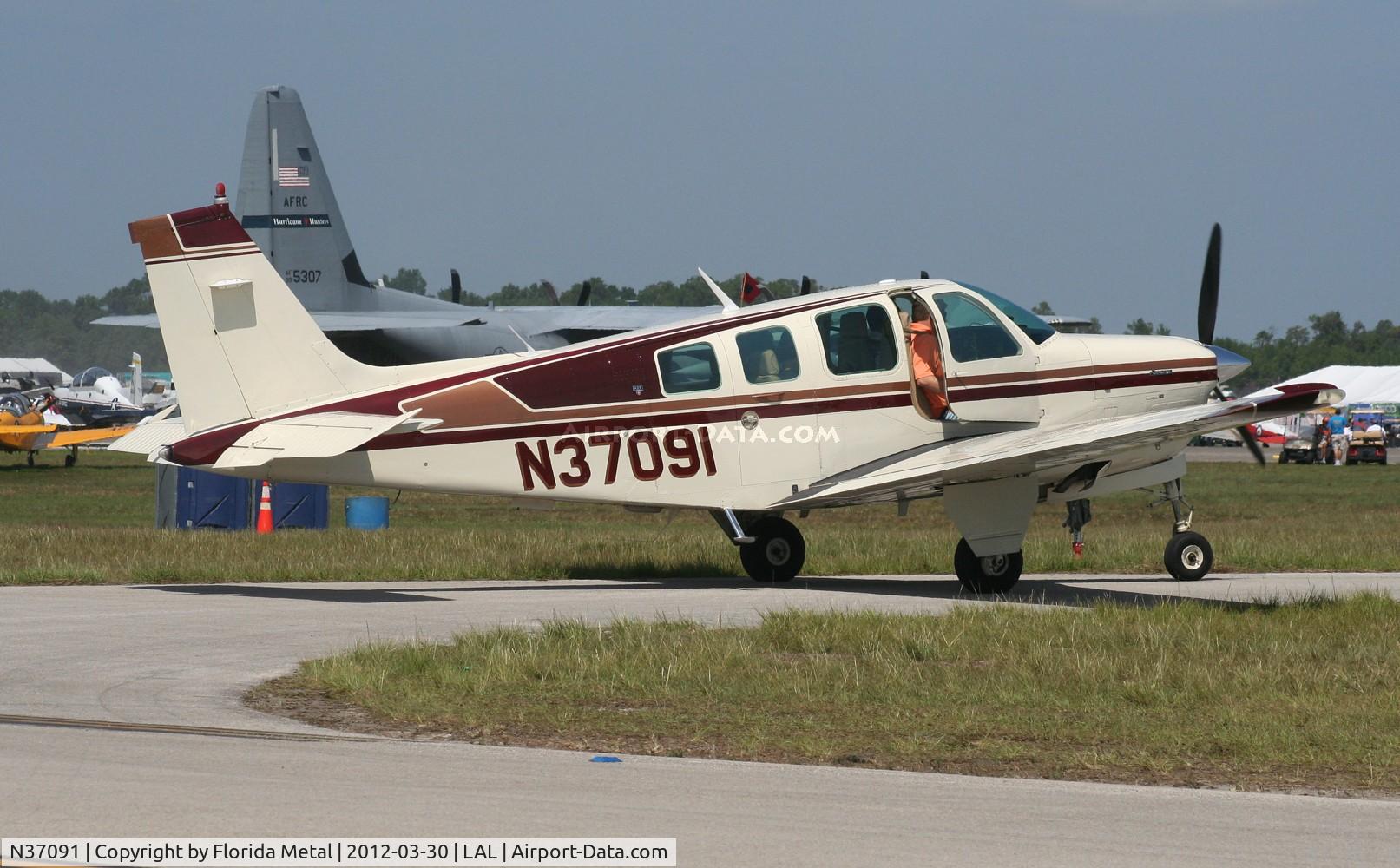 N37091, 1980 Beech A36 Bonanza 36 C/N E-1761, Beech A36