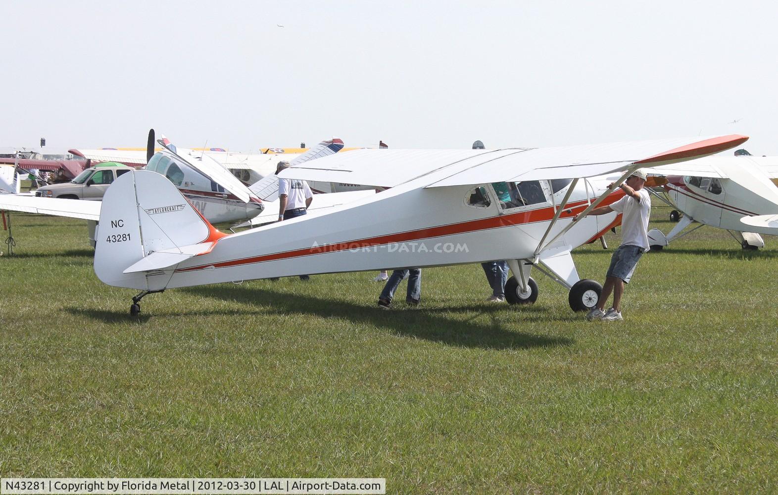 N43281, 1946 Taylorcraft BC12-D C/N 6940, Taylorcraft BC12
