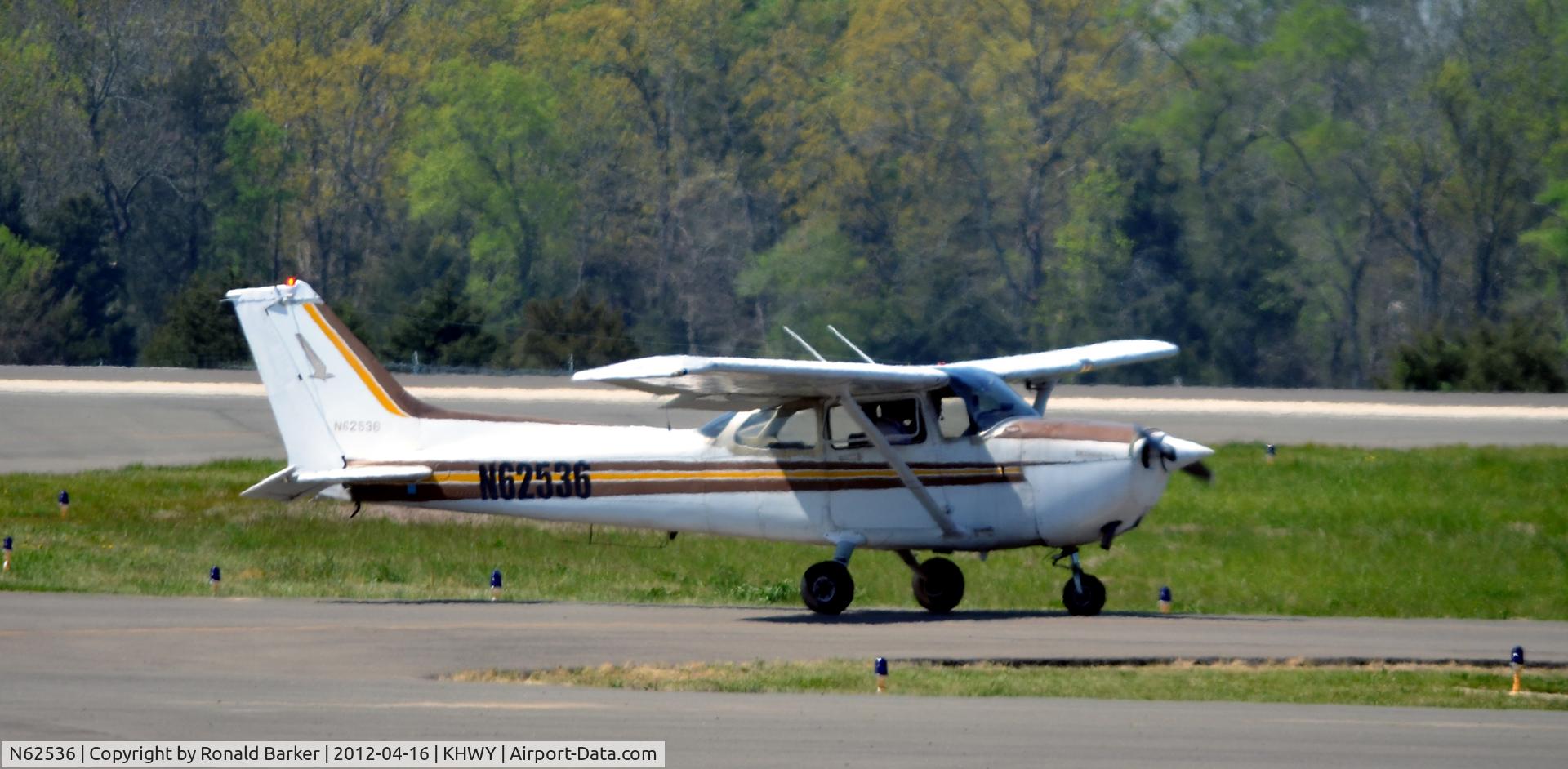N62536, 1981 Cessna 172P C/N 17275297, Warrenton
