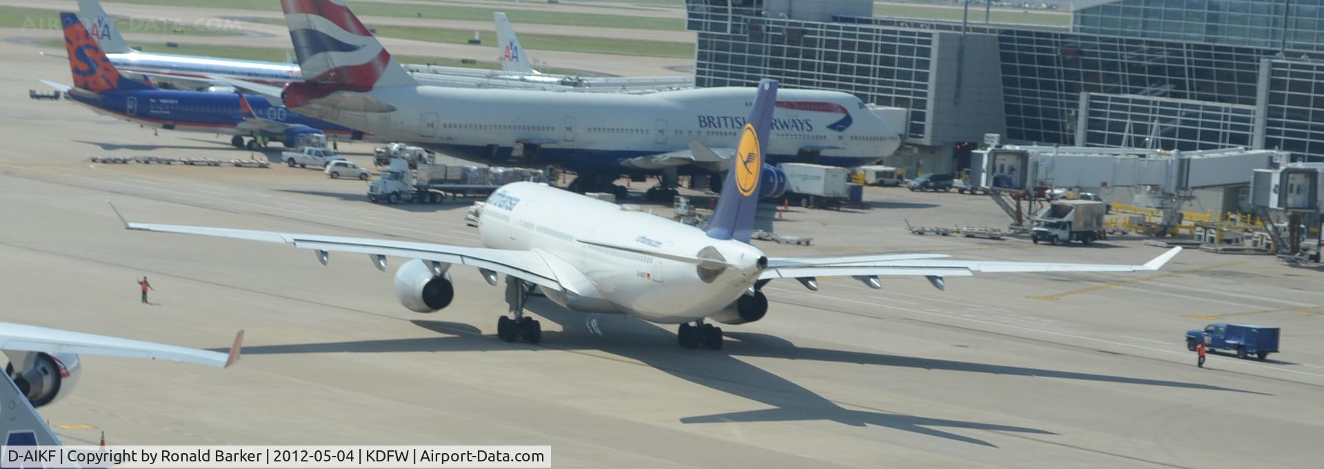 D-AIKF, 2004 Airbus A330-343X C/N 642, Dallas