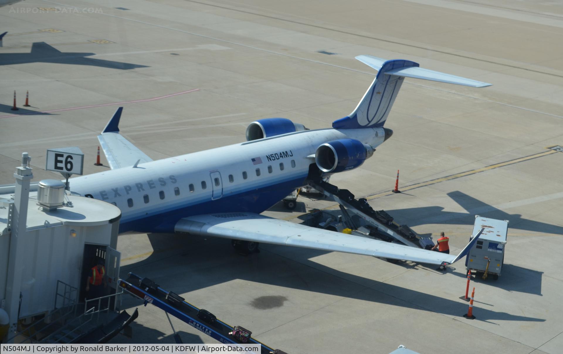 N504MJ, 2002 Bombardier CRJ-700 (CL-600-2C10) Regional Jet C/N 10066, Dallas