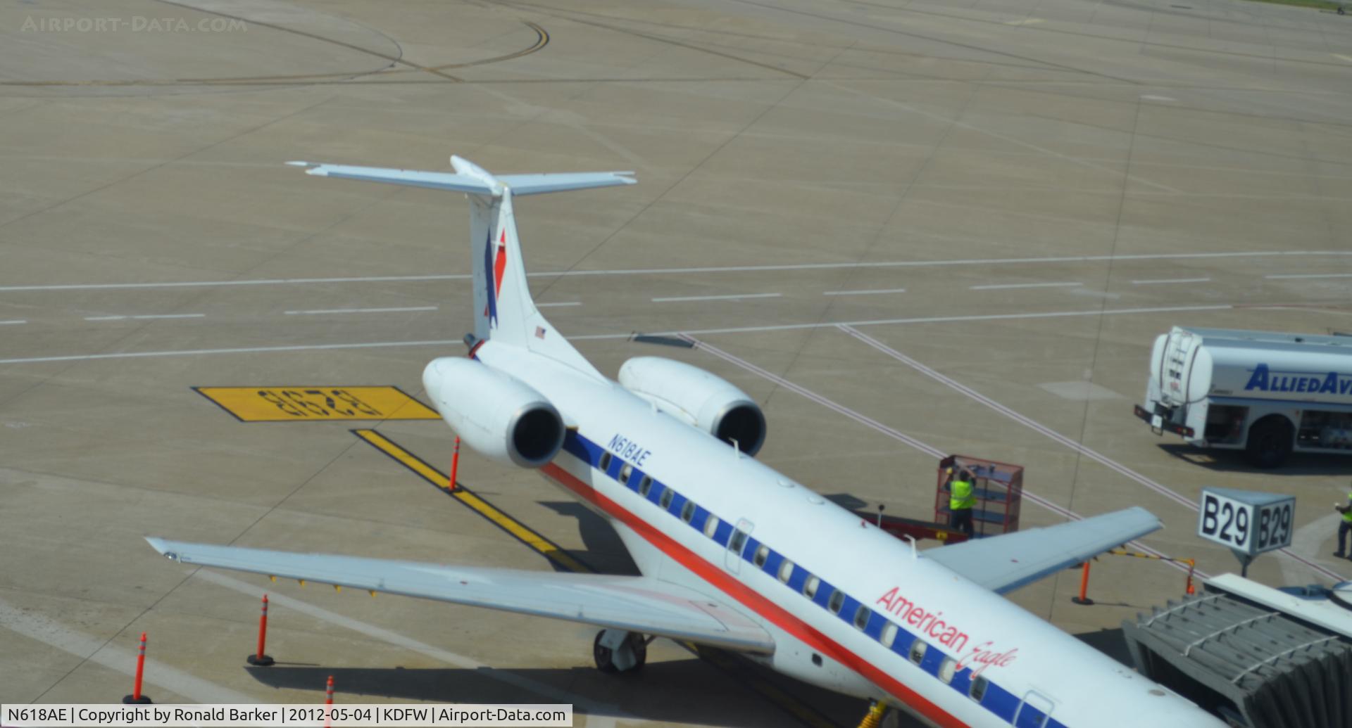 N618AE, 1998 Embraer ERJ-145LR (EMB-145LR) C/N 145097, Dallas