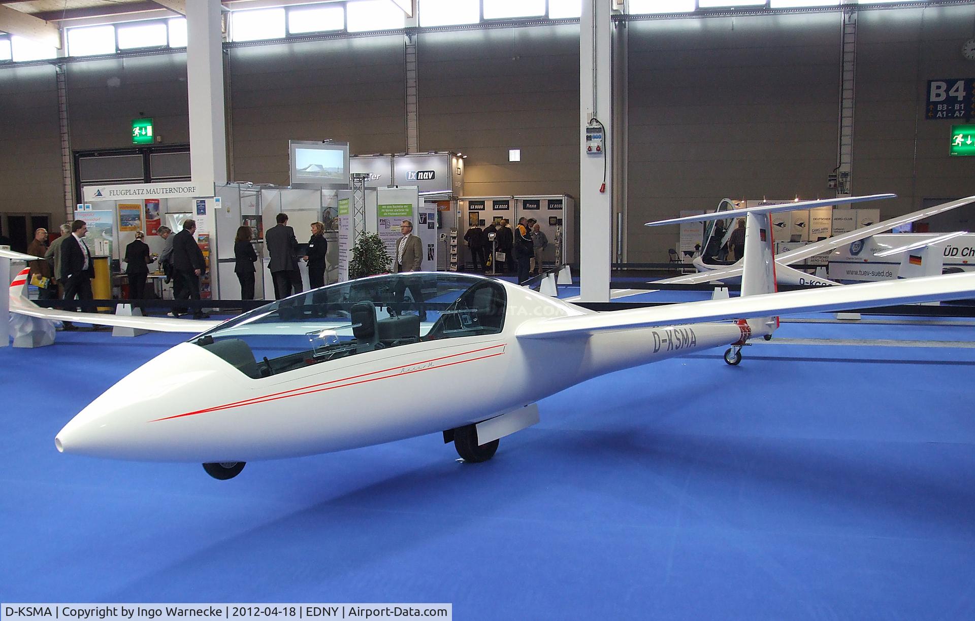 D-KSMA, 2011 Schempp-Hirth Arcus M C/N 7, Schempp-Hirth Arcus M at the AERO 2012, Friedrichshafen