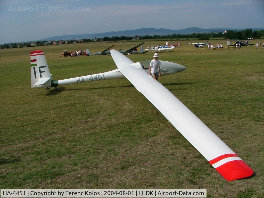 HA-4451, 1982 PZL-Bielsko SZD-42-2 Jantar 2B C/N B-1132, Dunakeszi