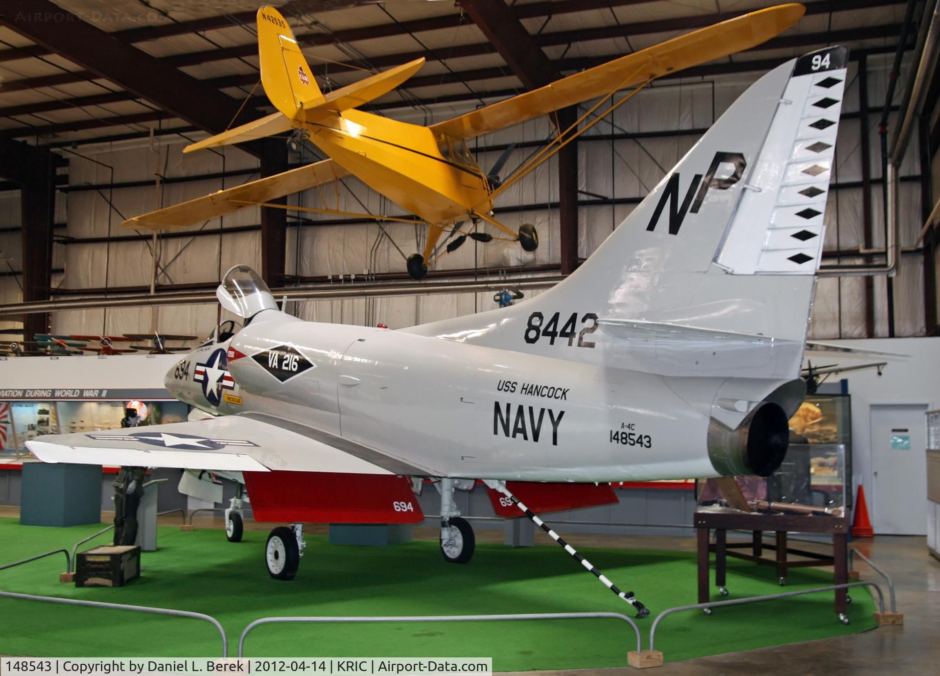 148543, Douglas A-4C Skyhawk C/N 12736, Though this bird poses a strong contrast with the Cub 