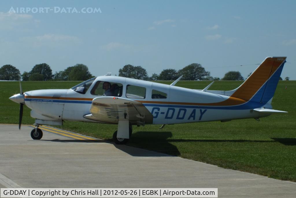 G-DDAY, 1977 Piper PA-28R-201T Turbo Cherokee Arrow III Cherokee Arrow III C/N 28R-7703112, at AeroExpo 2012