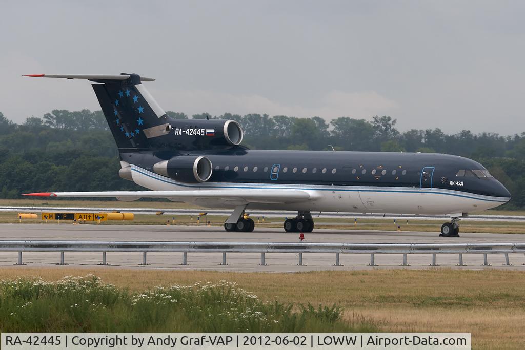 RA-42445, 1992 Yakovlev Yak-42D C/N 4520424116669, Tulpar Y42