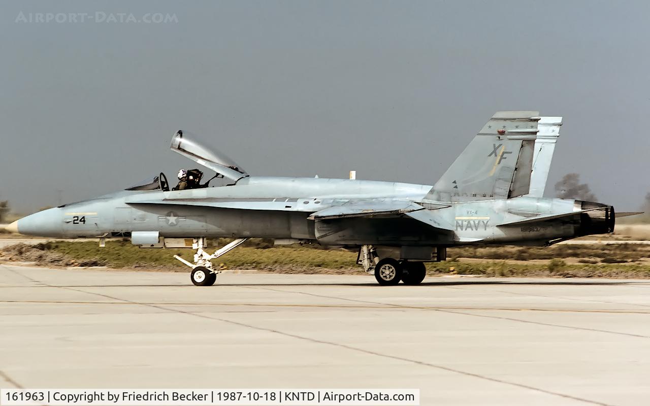 161963, McDonnell Douglas F/A-18A Hornet C/N 0178, taxying to the active