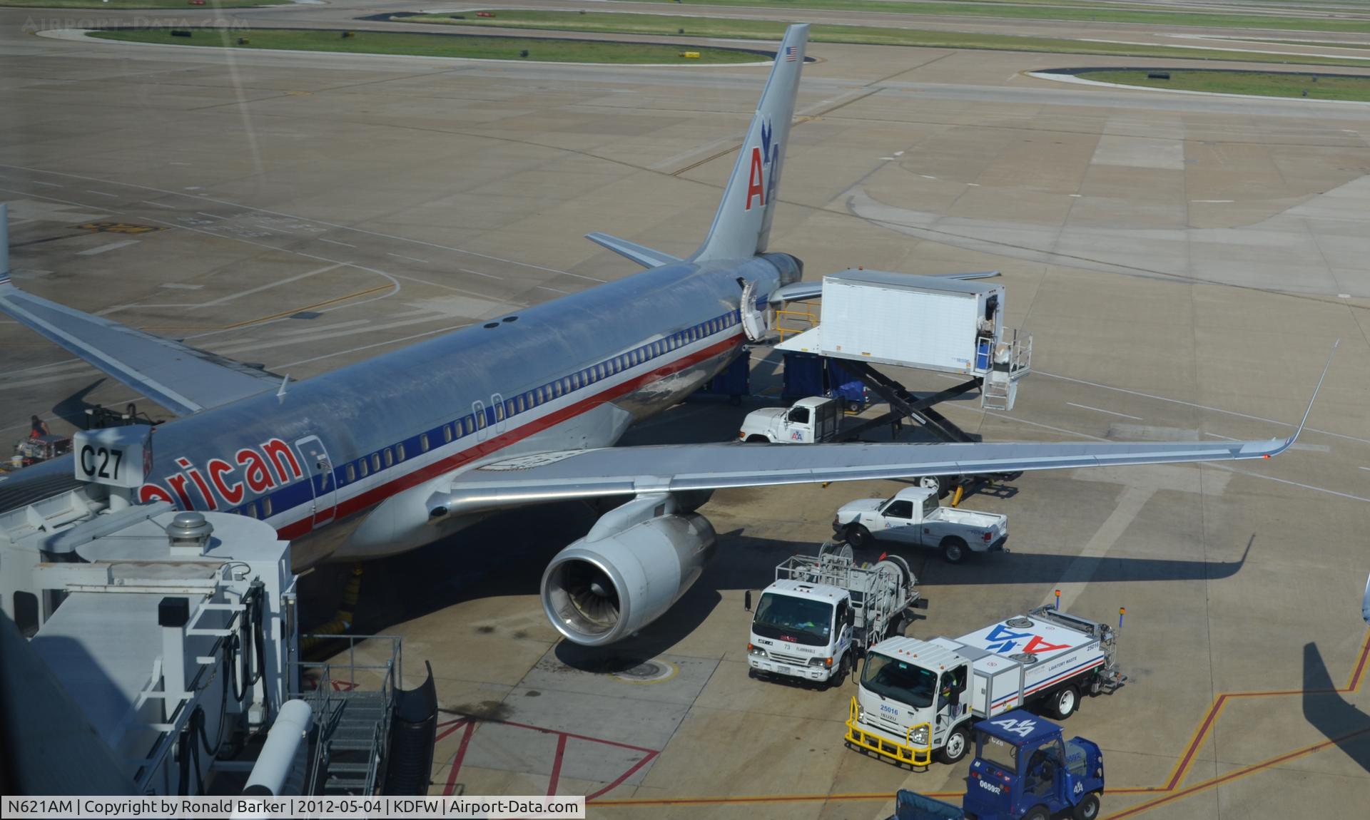 N621AM, 1990 Boeing 757-223 C/N 24579, Dallas