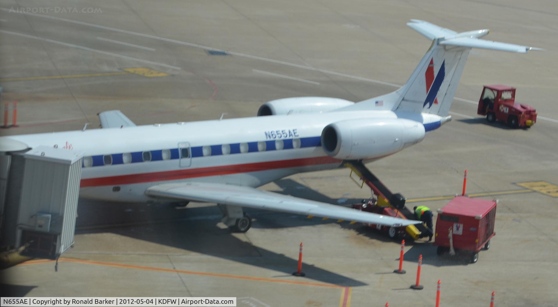 N655AE, 2001 Embraer ERJ-145LR (EMB-145LR) C/N 145452, Dallas