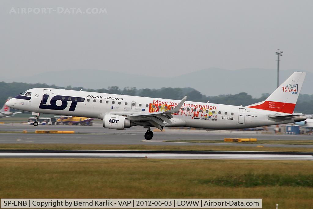 SP-LNB, 2011 Embraer 195LR (ERJ-190-200LR) C/N 19000444, Shortly before touching down on Rwy 16