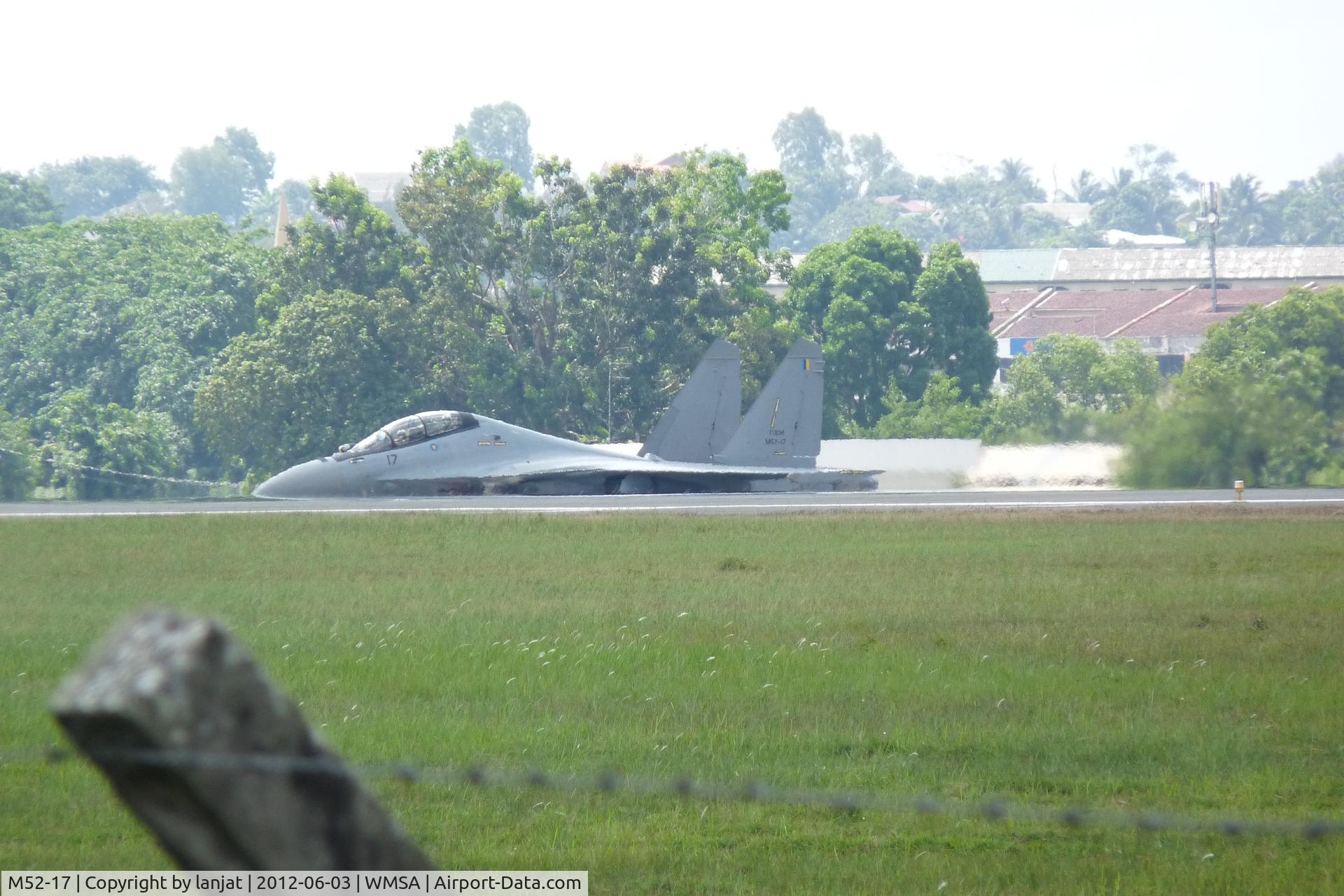 M52-17, Sukhoi Su-30MKM Flanker C/N 10MK3207, RMAF Open Day 2012. Hold To Approach