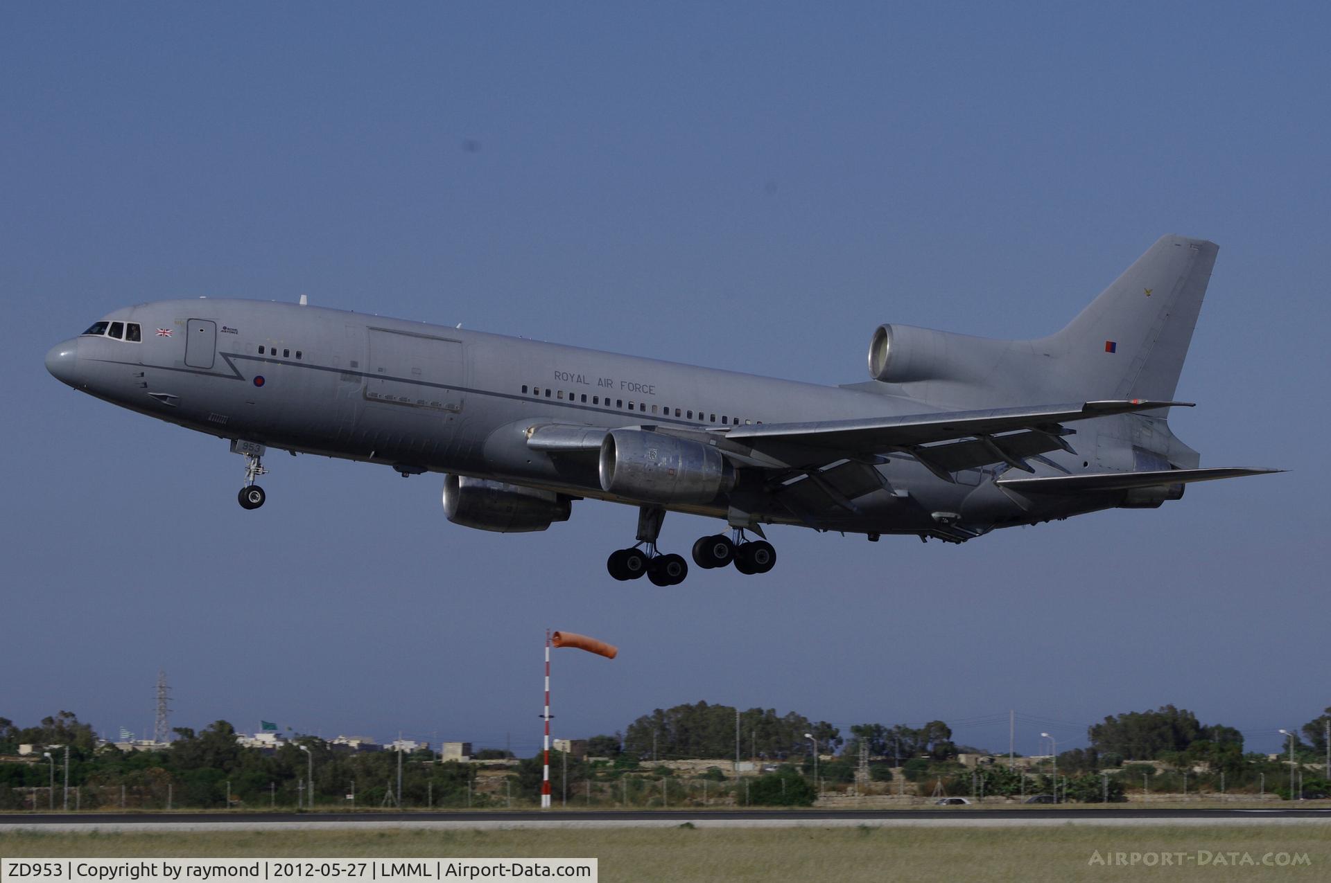 ZD953, 1980 Lockheed L-1011-500  (KC1) Tristar C/N 193V-1174, L1011 Tristar ZD953 Royal Air Force seen here coming in on final approach for a technical stop.