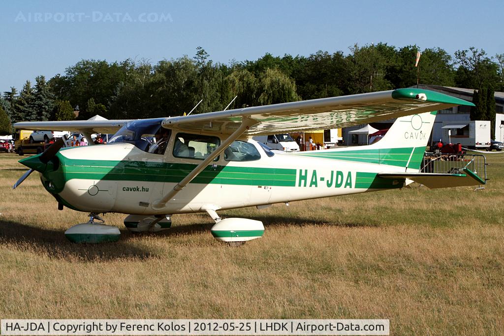HA-JDA, Cessna 172M C/N 17264977, Dunakeszi