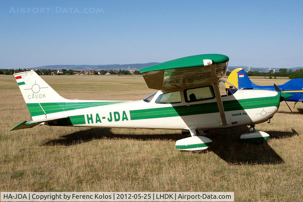 HA-JDA, Cessna 172M C/N 17264977, Dunakeszi