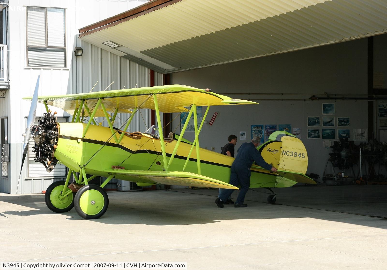 N3945, 1926 Travel Air 4000 C/N 319, beautiful airplane !
