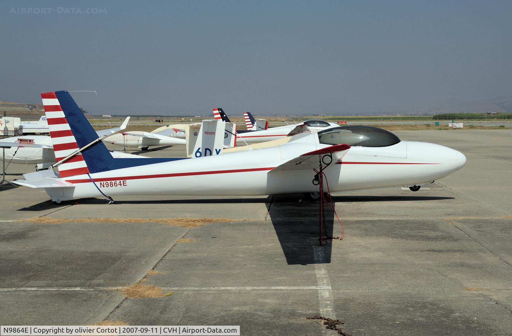 N9864E, 1965 Schweizer SGS 2-32 C/N 27, Hollister, 2007