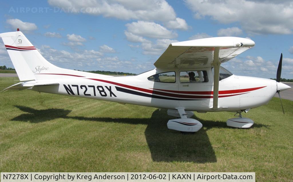 N7278X, 1999 Cessna 182S Skylane C/N 18280510, 2012 Chandler Field Fly-in