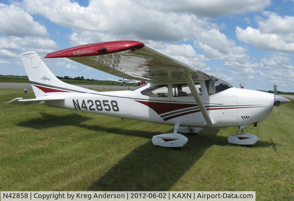 N42858, Cessna 182L Skylane C/N 18259218, 2012 Chandler Field Fly-in