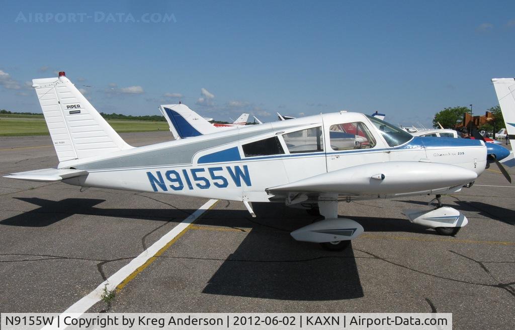 N9155W, 1966 Piper PA-28-235 Cherokee C/N 28-10787, 2012 Chandler Field Fly-in
