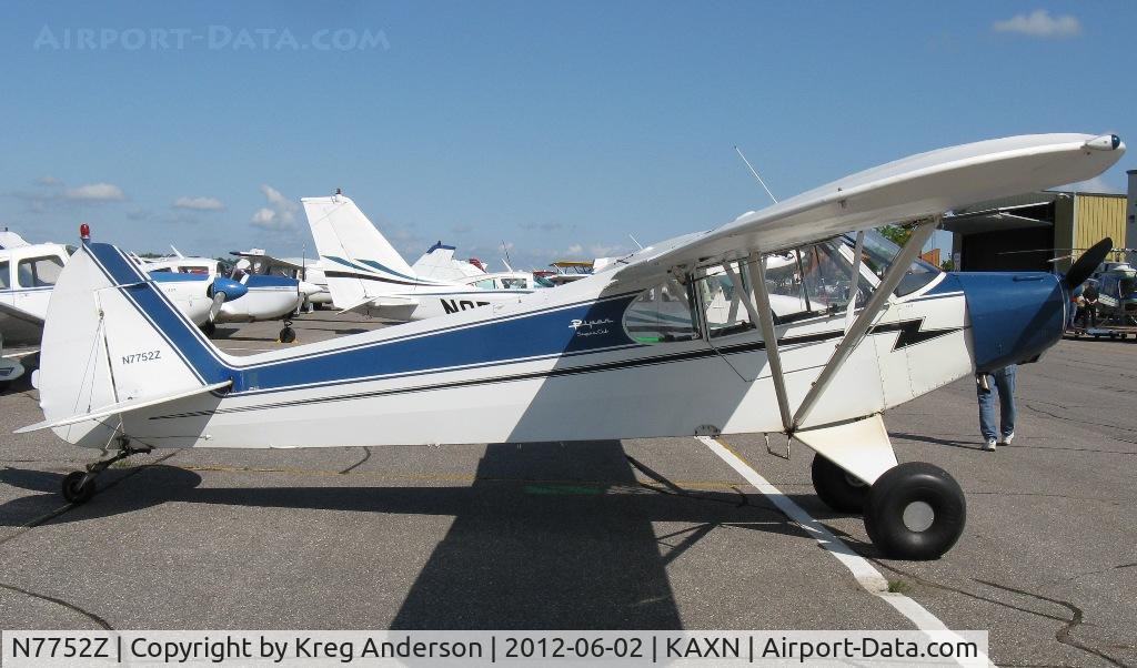 N7752Z, 1959 Piper PA-18 C/N 18-7134, 2012 Chandler Field Fly-in