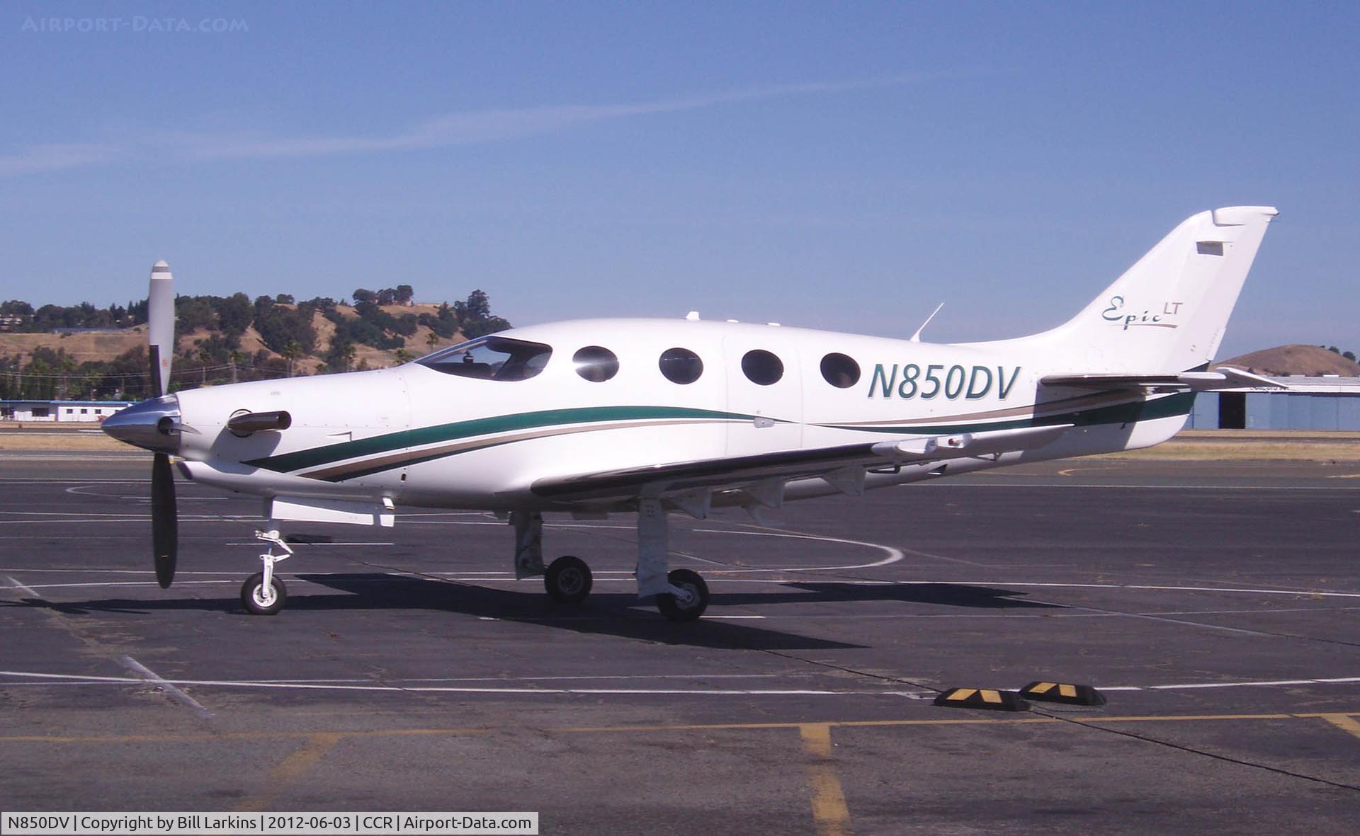 N850DV, 2011 AIR Epic LT C/N 031, Visitor