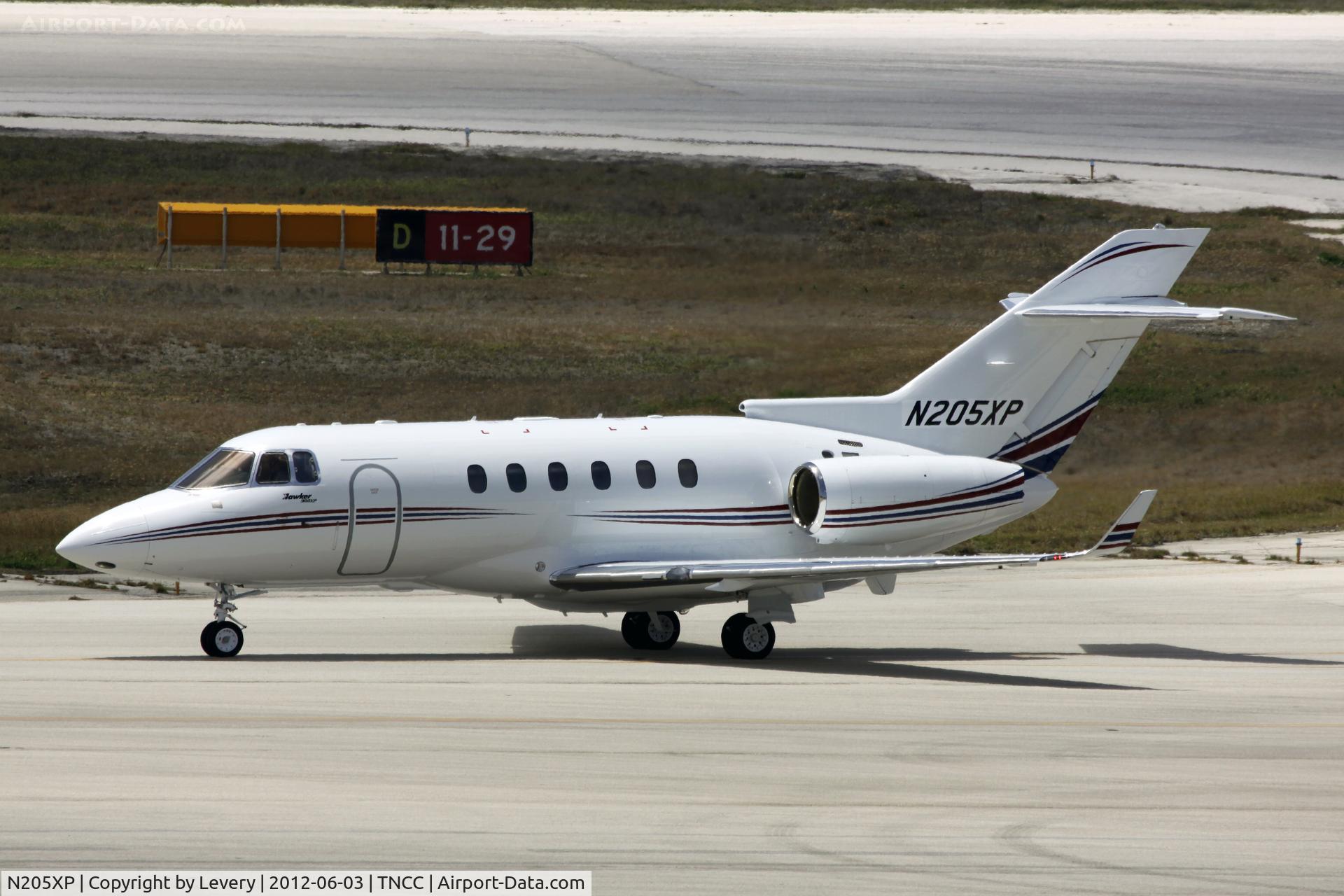 N205XP, 2012 Hawker Beechcraft 900XP C/N HA-0205, Fuel stop!!!!