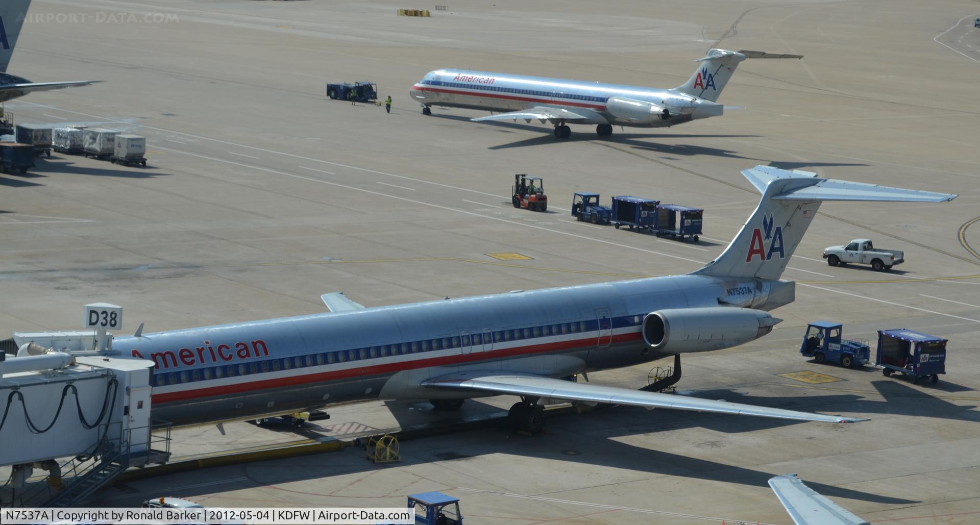N7537A, 1990 McDonnell Douglas MD-82 (DC-9-82) C/N 49991, Dallas