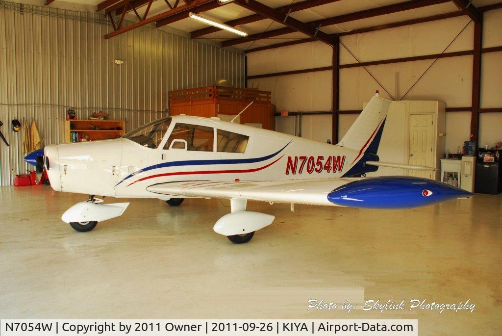 N7054W, 1962 Piper PA-28-180 C/N 28-820, KIYA Abbeville, LA @ Acadian Aviation