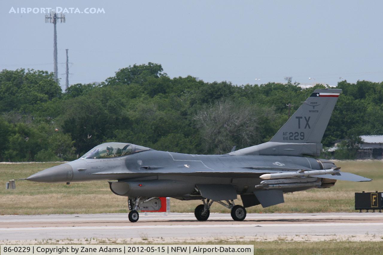 86-0229, General Dynamics F-16C Fighting Falcon C/N 5C-335, 301st Fighter Wing F-16 at NASJRB Fort Worth
