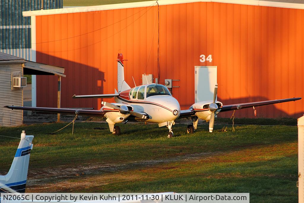 N2065C, 1959 Beech B95 Travel Air C/N TD-208, Evening light