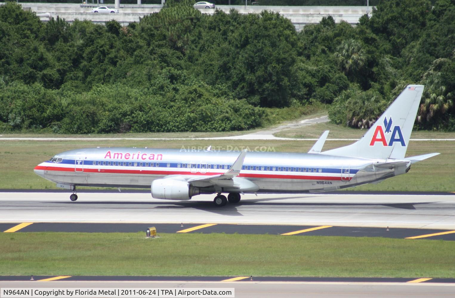 N964AN, 2001 Boeing 737-823 C/N 30093, American 737-800