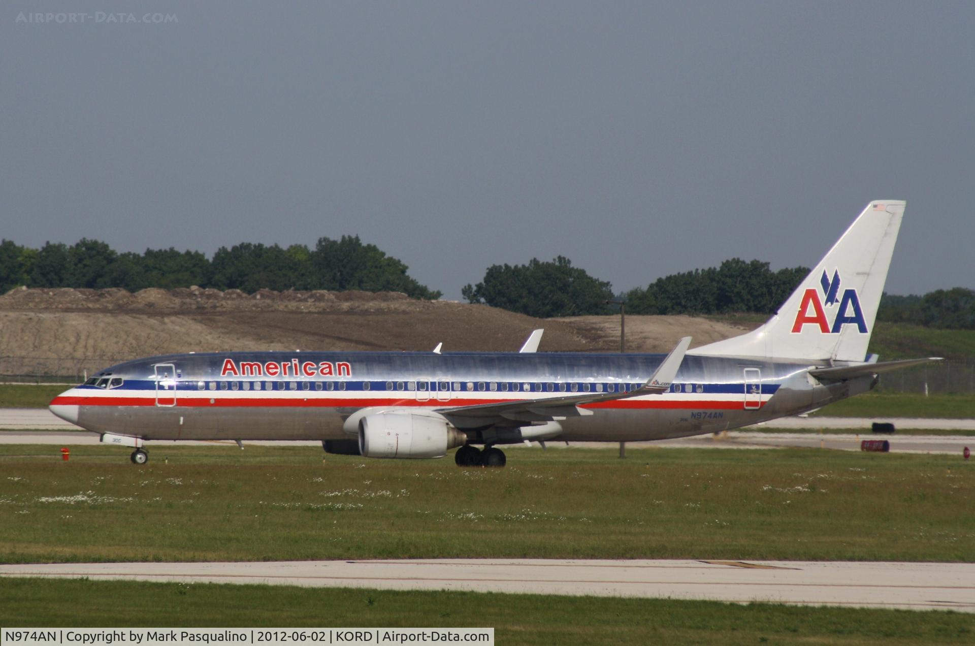 N974AN, 2001 Boeing 737-823 C/N 30098, Boeing 737-800