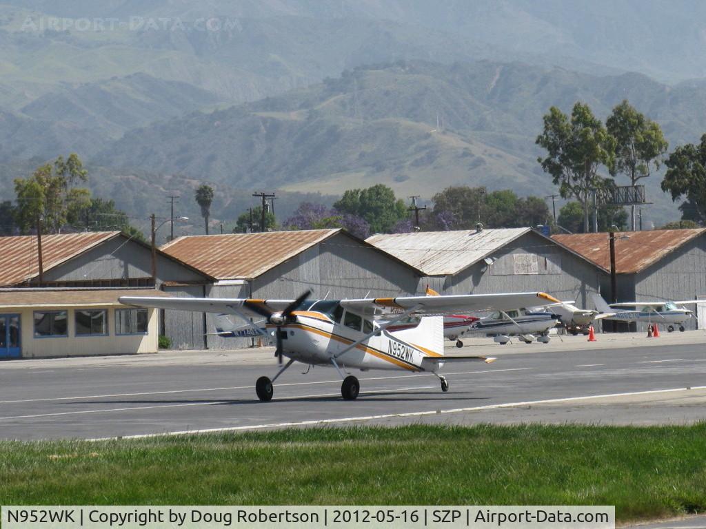 N952WK, 1980 Cessna A185F Skywagon 185 C/N 18504102, 1980 Cessna A185F SKYWAGON II, Continental IO-550-D 300 Hp, landing roll Rwy 22