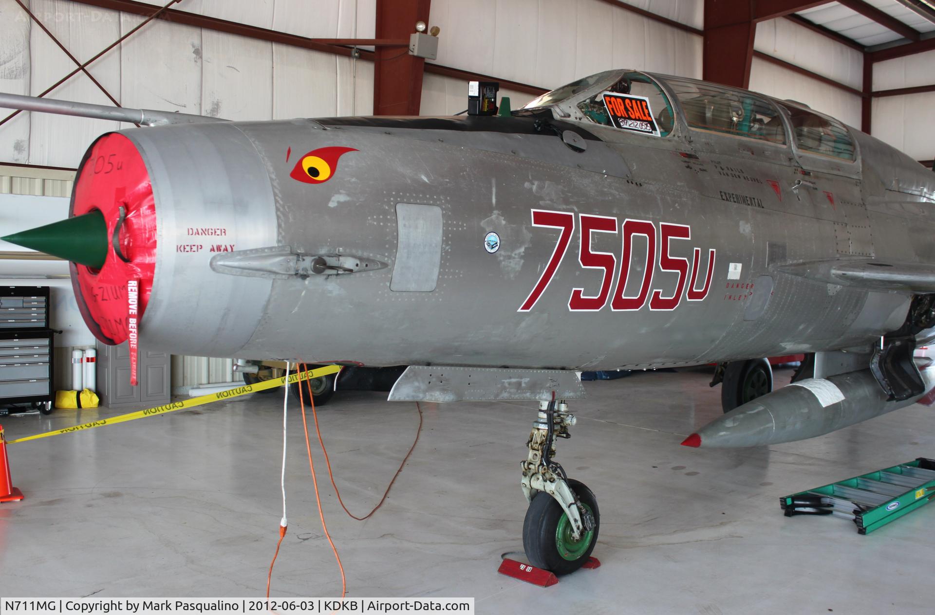 N711MG, 1973 Mikoyan-Gurevich MiG-21 C/N 5695175, MiG 21