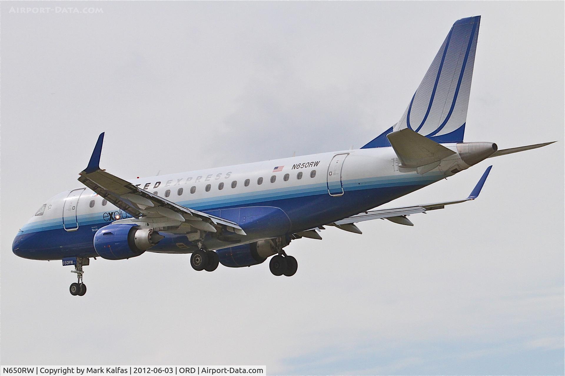 N650RW, 2005 Embraer 170SE (ERJ-170-100SE) C/N 17000071, Shuttle America/United Express Embraer ERJ 170-100 SE, TCF3468 arriving from Albuquerque /KABQ, RWY 28 approach KORD.