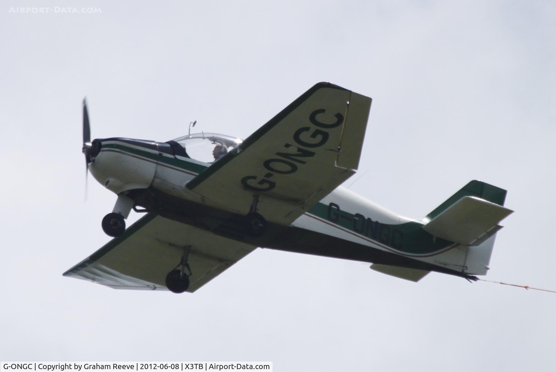 G-ONGC, 1979 Robin DR-400-180R Remorqueur Regent C/N 1385, Glider towing at Tibenham.